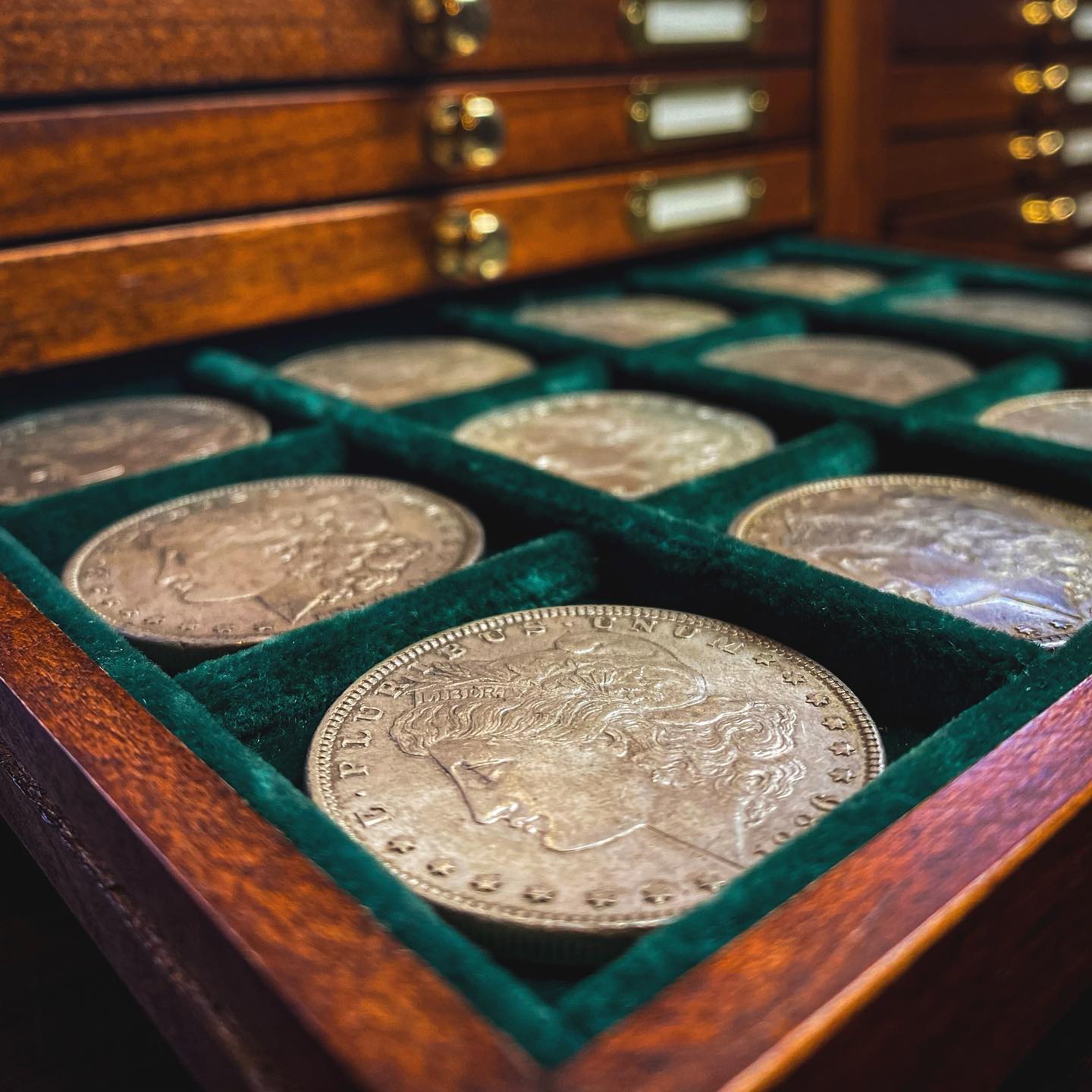 【25PCS】The Complete Collection of Morgan Silver Dollars 【1878-1902】